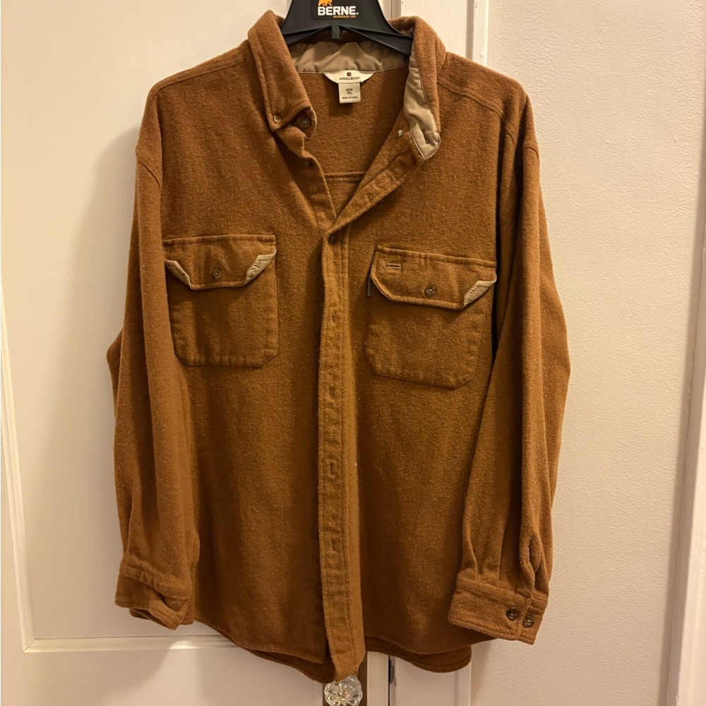 Vintage Woolrich Men's Tan Shirt Jacket